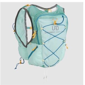 ultimate direction mountain Vesta trail running vest
